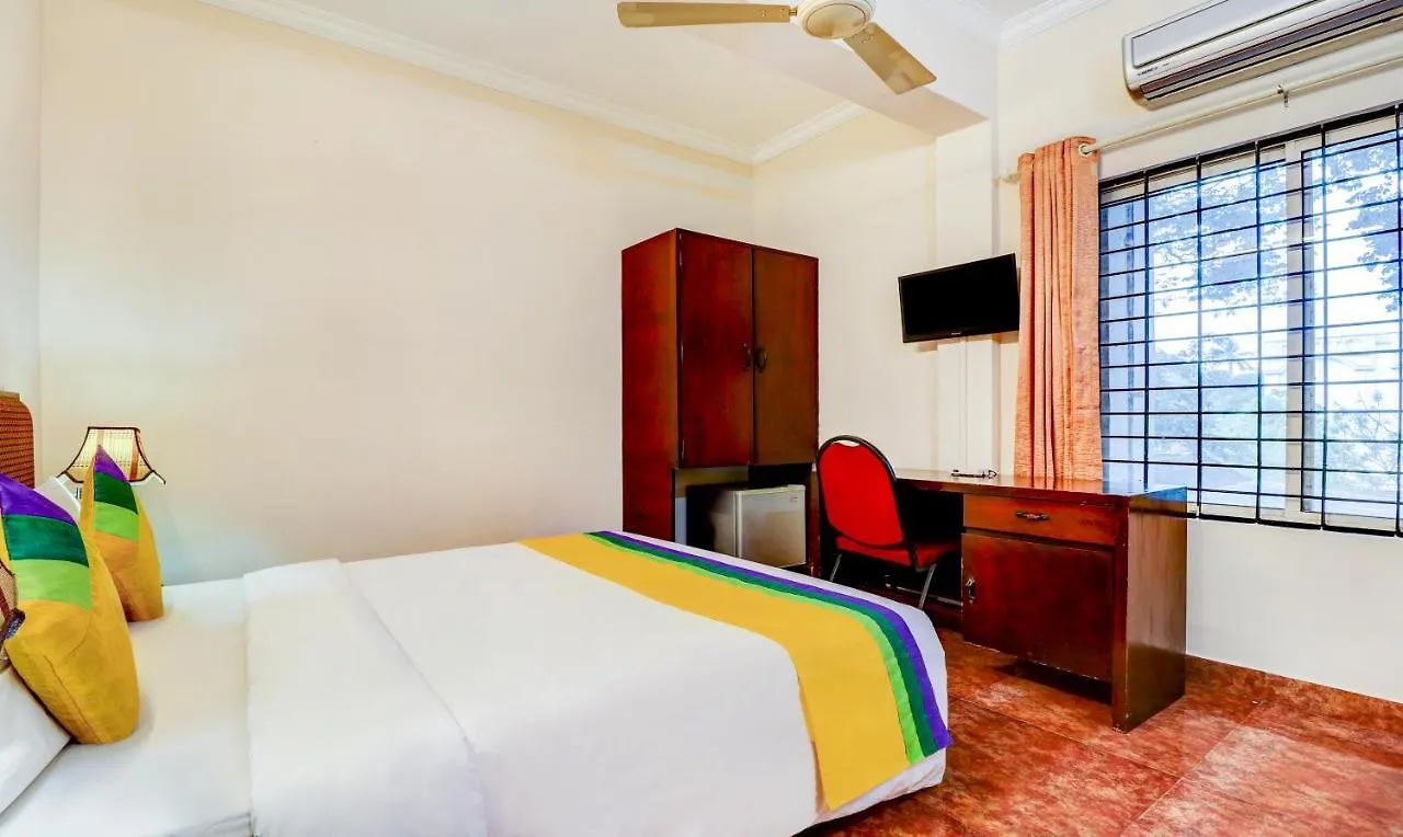 Itsy Hotels Ammu Regency Thrissur